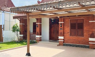 Hunian Asri Model Classic Joglo Cuma 400 Jt An, di Sleman Timur!