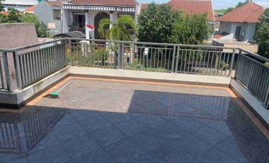 DIJUAL MURAH RUMAH 2 LANTAI DI PURI SURYA JAYA SIDOARJO