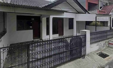 Rumah  1 ½ Lantai di Rawamangun Jakarta Timur