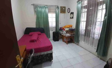 Rumah Hook Luas 250 m Strategis Dekat Alun-Alun Kota Serang