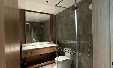 For Sale: Ultra Luxury Property in BGC | 3 Bedroom Premier A Unit with 2 Parking Slots in Aurelia Residences BGC