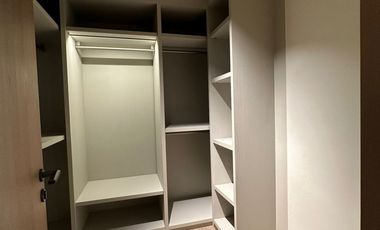 For Sale: Ultra Luxury Property in BGC | 3 Bedroom Premier A Unit with 2 Parking Slots in Aurelia Residences BGC