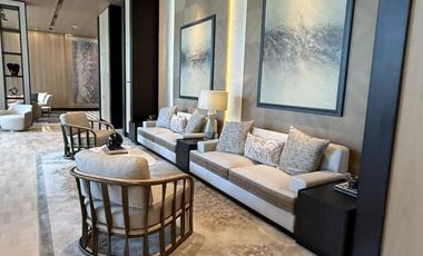 For Sale: Ultra Luxury Property in BGC | 3 Bedroom Premier A Unit with 2 Parking Slots in Aurelia Residences BGC