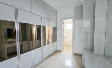 Rumah di Puri Galaxy cluster Bougenville Cove