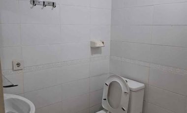 Rumah Golf Lake hanya 80 juta