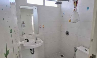 Rumah Golf Lake hanya 80 juta