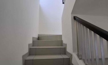 Rumah Golf Lake hanya 80 juta