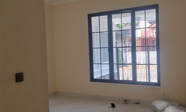 Dijual Rumah Tinggal Brand New Siap Huni Dalam Komplek Griyaloka BSD