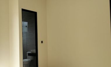 Dijual Rumah Tinggal Brand New Siap Huni Dalam Komplek Griyaloka BSD