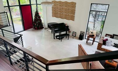 SUPER RUSH SALE - Premium 5BR House and Lot in Hillsborough Subdivision in Alabang Muntilupa