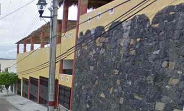 CASA EN VENTA EN FRACCIONAMIENTO BURGOS BUGAMBILIAS TEMIXCO MORELOS