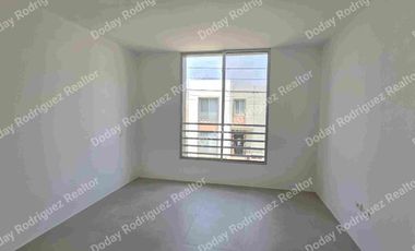 Alquiler Casa de Estreno 4 Dormitorios con baños