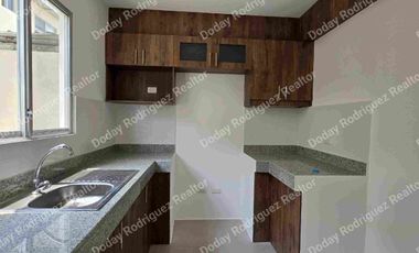 Alquiler Casa de Estreno 4 Dormitorios con baños