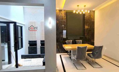 Rumah Mewah Baru 3 lt Semi Furnish Mewah di Sumber Solo Kota