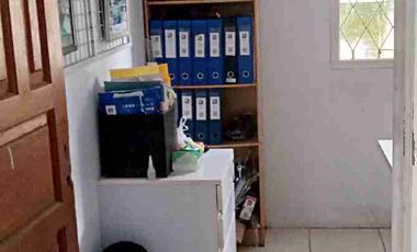 Dijual Rumah Strategis dan Lokasi Komersial di Garut