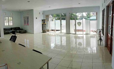 Dijual Rumah Strategis dan Lokasi Komersial di Garut