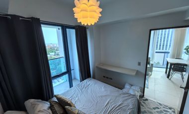 38 Park Avenue 1BR corner 55sqm Parking Furnished Cebu IT Park