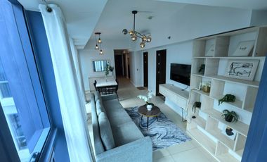 38 Park Avenue 1BR corner 55sqm Parking Furnished Cebu IT Park