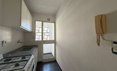 ALQUILER | DEPTO 1 DORMITORIO CON BALCÓN | PARAGUAY 522