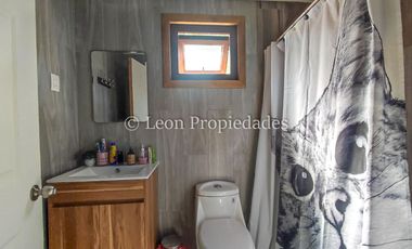 Leon Propiedades vende parcela con casa en Miraflores, Curacaví.