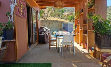 Leon Propiedades vende parcela con casa en Miraflores, Curacaví.