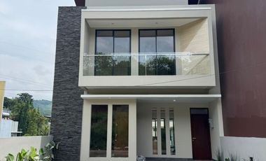 Jual Rumah MEWAH CANTIK harga MENARIK MURAH di Dago Bandung Utara