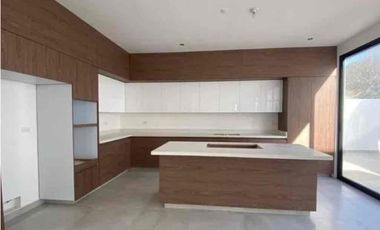 CASA EN RENTA EN CASTAÑOS DEL VERGEL,ZONA SUR, EL URO,CARRETERA NACIONAL,MONTERREY N.L.