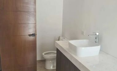 Casa de entrega inmediata Privada Zendera