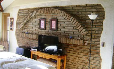 Parcela Con Casa Y Cabaña En Brisas Del Raco, Pirque