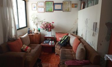 Casa de VENTA en el Barrio Primicias de Quito, 216M2 Sur de Quito, Ecuador.