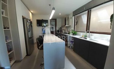 SE VENDE ACOGEDORA CASA MEDITERRÁNEA EN PIEDRA ROJA