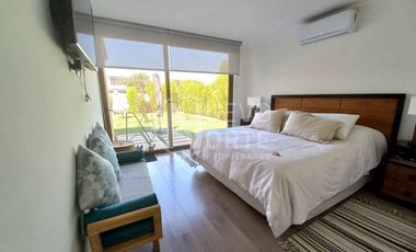 SE VENDE ACOGEDORA CASA MEDITERRÁNEA EN PIEDRA ROJA