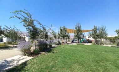 SE VENDE ACOGEDORA CASA MEDITERRÁNEA EN PIEDRA ROJA
