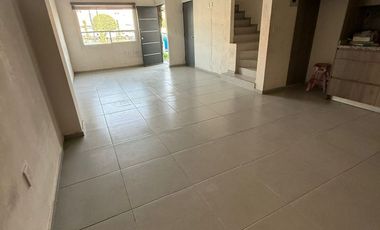 Xaltipa Hermosa Casa Super Ubicada Con Acabados