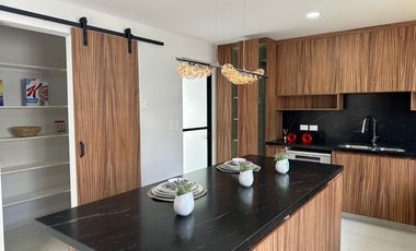 Linda casa en Parque Colima, Lomas de Angelópolis Puebla