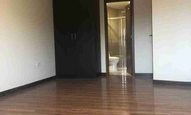 DEPARTAMENTO EN VENTA DE 2 DORMITORIOS+2 PARQUEADEROS INDEPENDIENTES