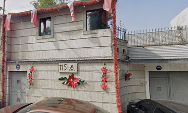 EXELENTE CASA EN VENTA DE RECUPERACION BANCARIA