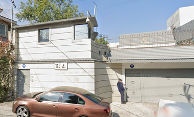 EXELENTE CASA EN VENTA DE RECUPERACION BANCARIA