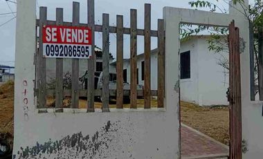 Venta de Casa Vacacional Ayangue
