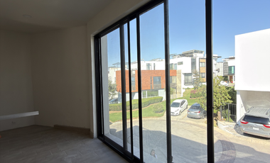 CASA EN VENTA COTO SIVEC CAPITAL NTE