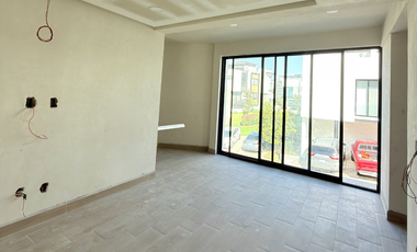 CASA EN VENTA COTO SIVEC CAPITAL NTE