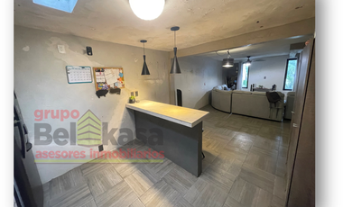 Venta de casa en B. de Roma, Bosques de Aragón