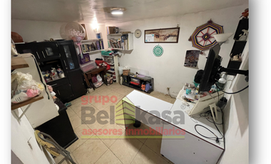 Venta de casa en B. de Roma, Bosques de Aragón