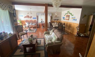 ARRIENDO CASA CON FINES COMERCIALES SECTOR KOLBE