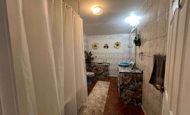 ARRIENDO CASA CON FINES COMERCIALES SECTOR KOLBE