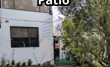 Casa en Venta en el sector El Bosque, 3 dormitorios, 3 baños completos, Quito - Ecuador