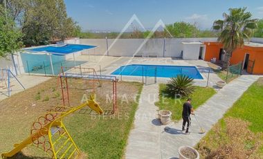 Quinta en venta en Villas Campestres, ideal para renta.