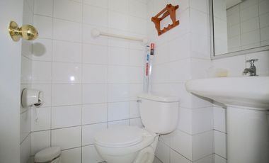 Arriendo de oficina en edificio Security