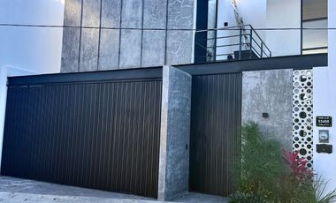 Casa en Venta en Dzityá con habitación en Planta Baja