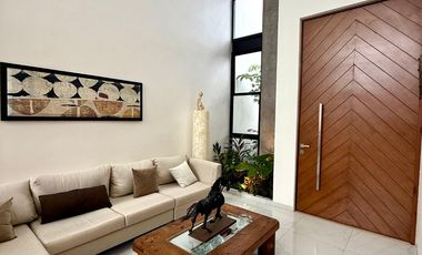 Casa en Venta en Dzityá con habitación en Planta Baja